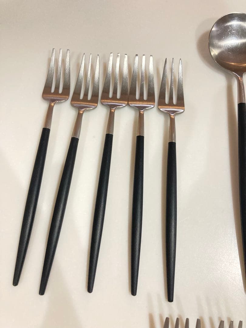 クチポール　カトラリー　フォーク　スプーン