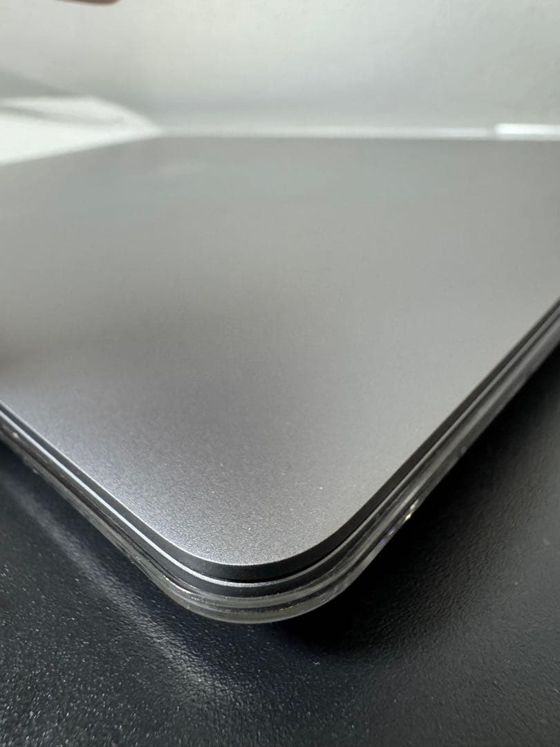MacBook Air 2020 M1 メモリ8GB ストレージ256GB
