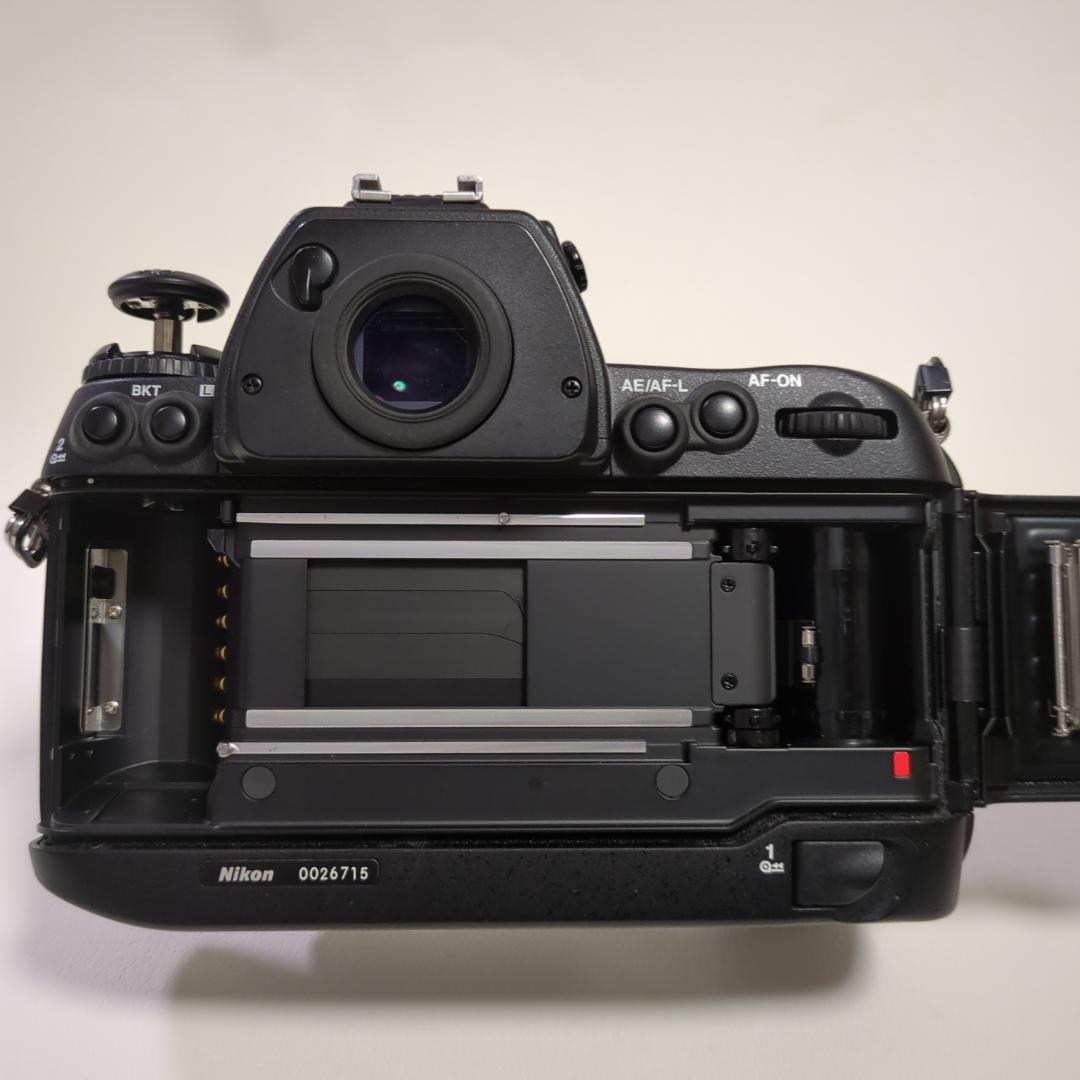 美品・ニコンＦ６