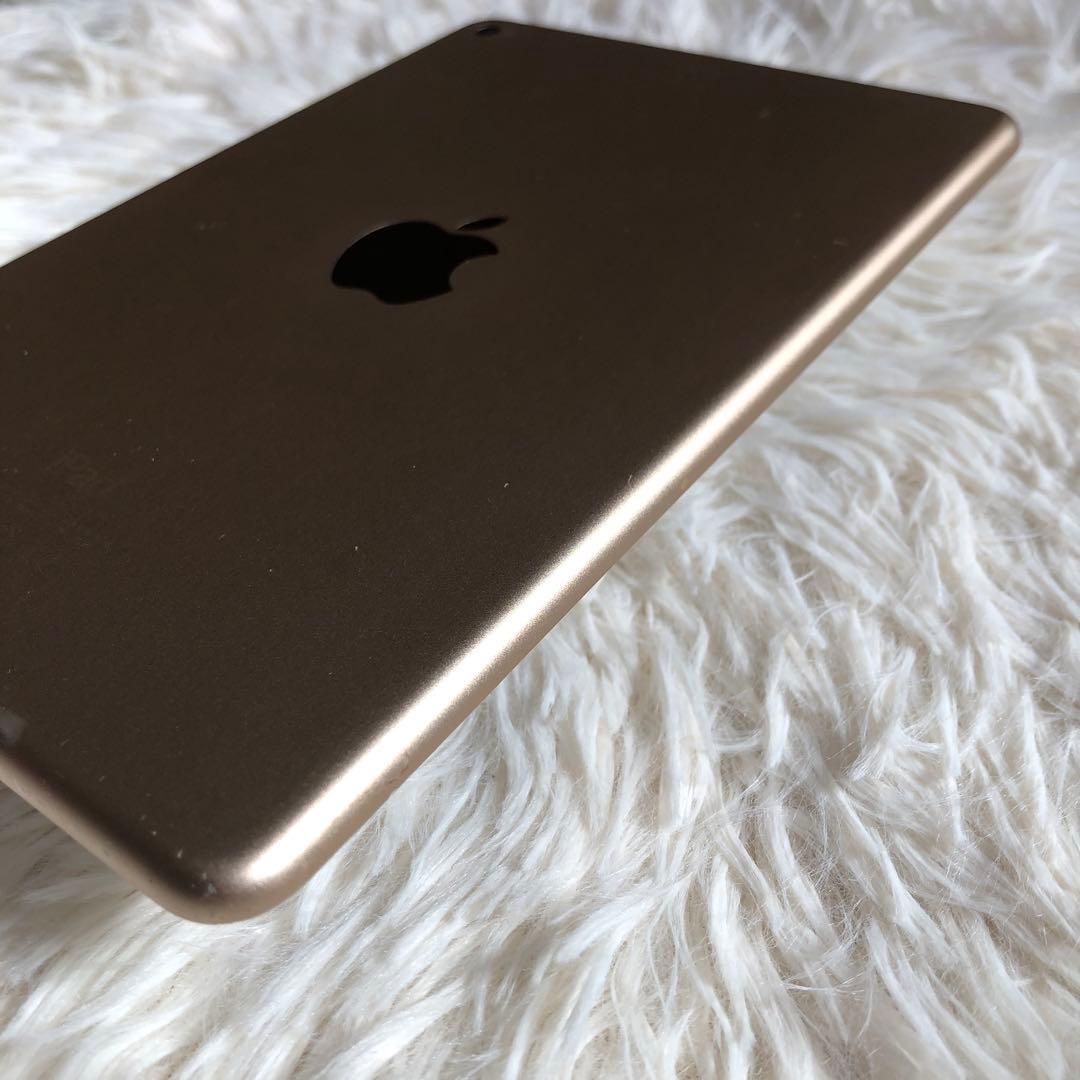【完動品】iPad mini4 128GB 【すぐ発送】