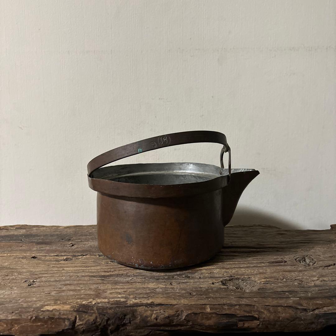 シャビー　古い片口銅鍋　⑥ コッパーケトル　片口　ガーデニング　古道具　検:李朝