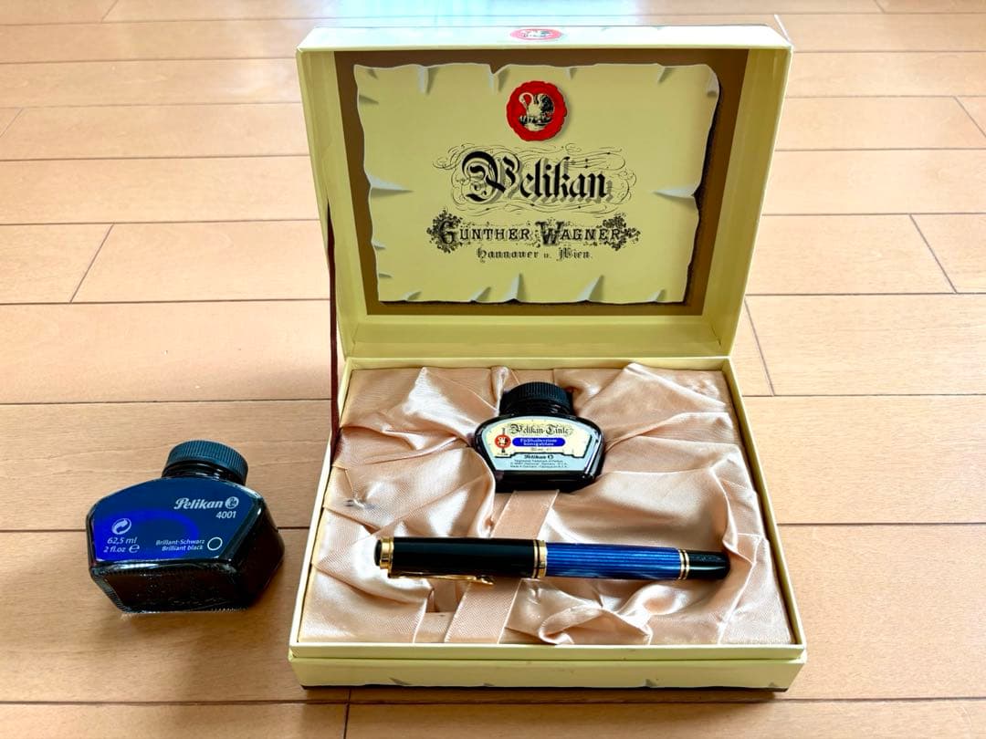 【美品】ペリカン万年筆 スーベレーン M400 青縞 インク2個 14金ロジウム