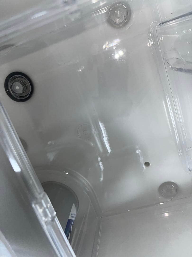 ウォーターサーバー　エブリィフレシャスtall 2024年製