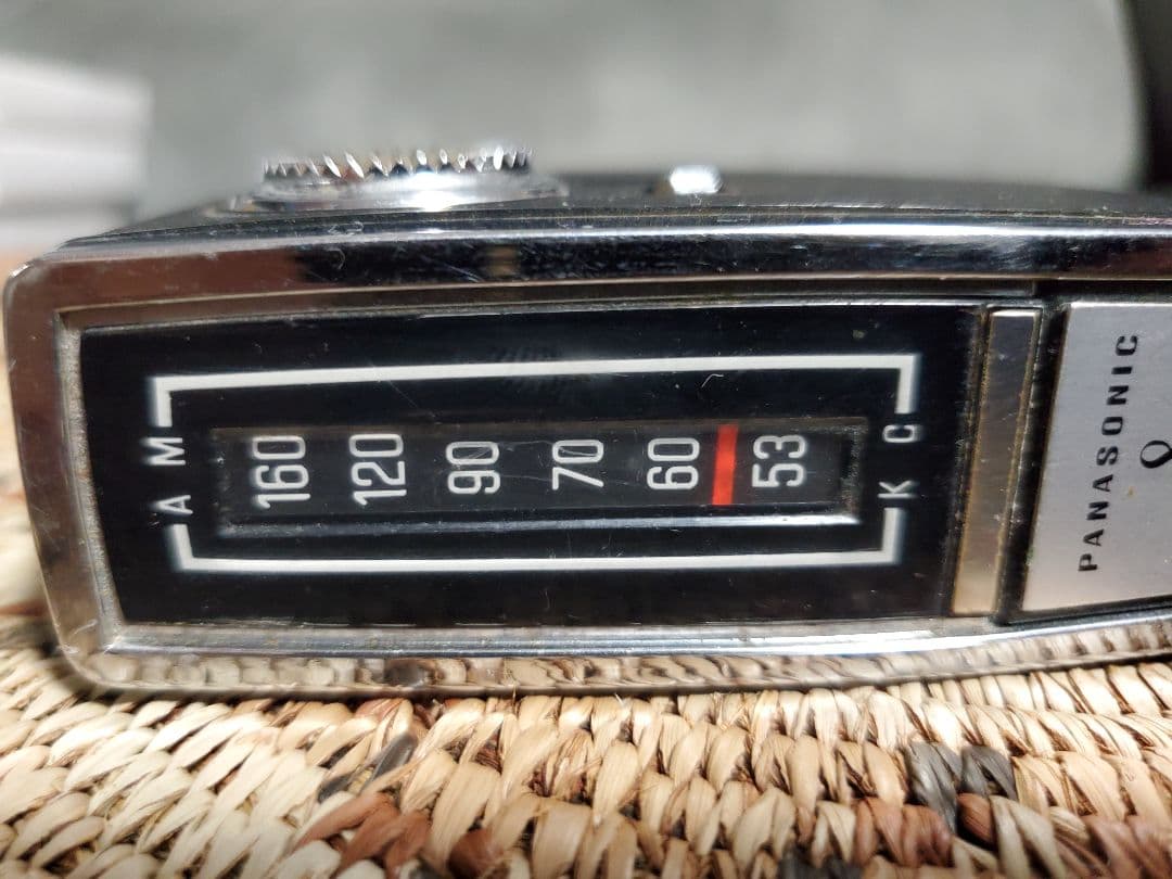 Panasonic 8 AMラジオ MODEL R-1326