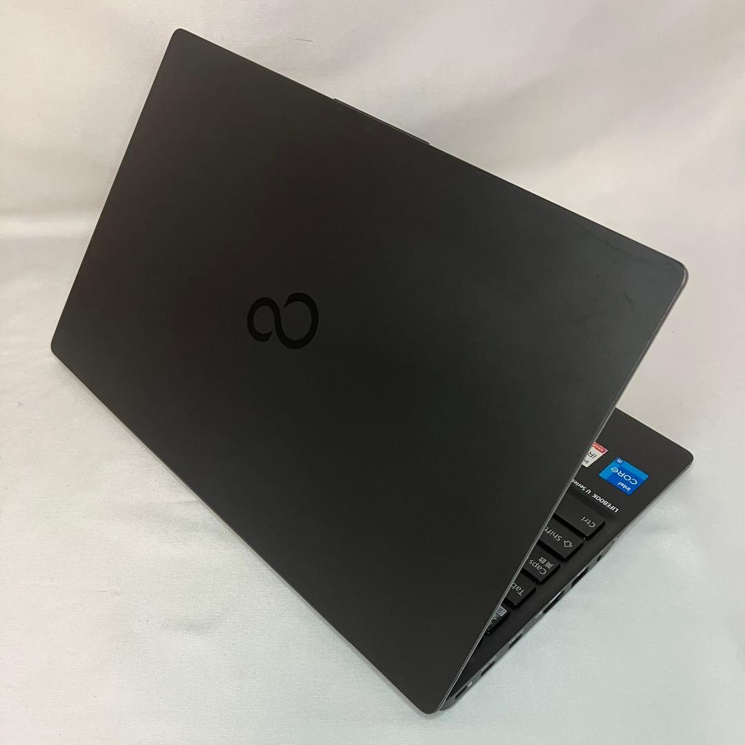 美品 LIFEBOOK U9311/F 11世代 i5 8GB FHD オフィス