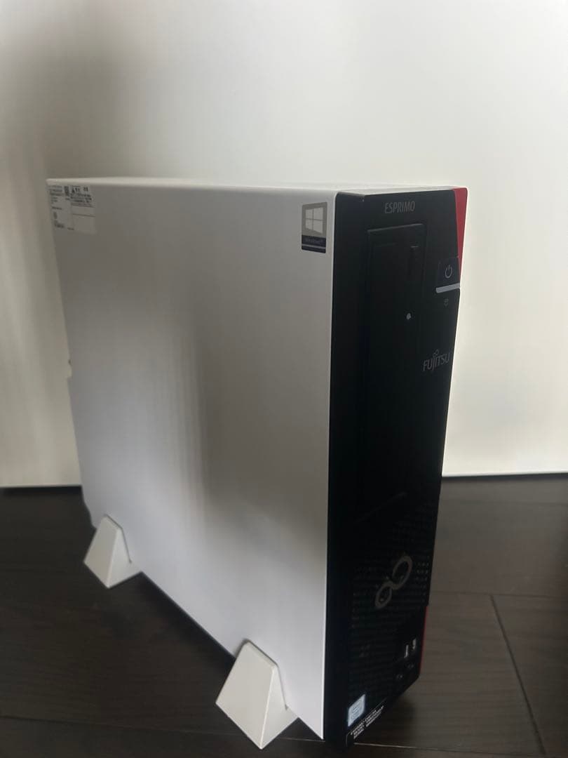 Fujitsu ESPRIMO デスクトップPC