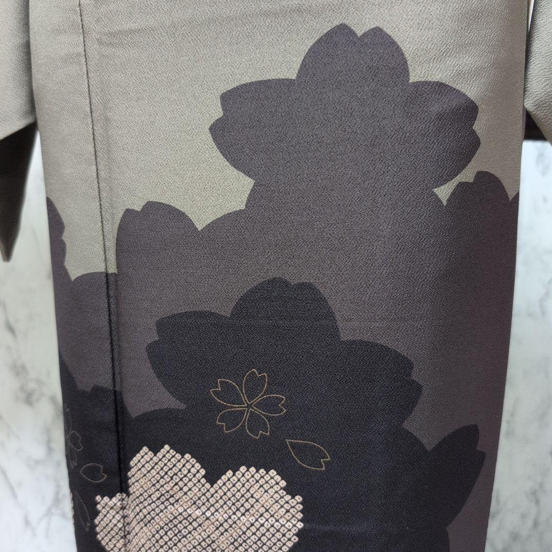 mamamaiii様 絹ポリ　付け下げ茶系　桜さく柄　美品　アッシュブラウン系