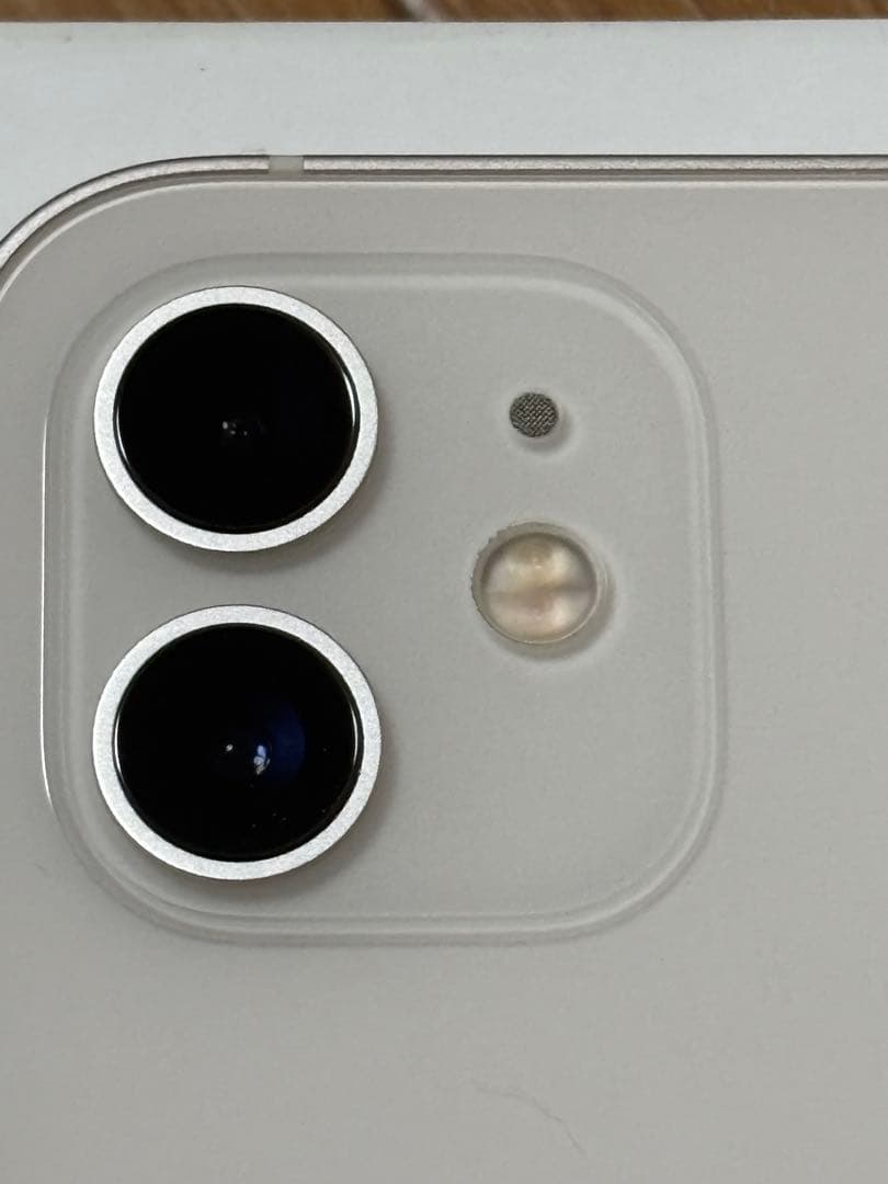 Apple iPhone 12ホワイト