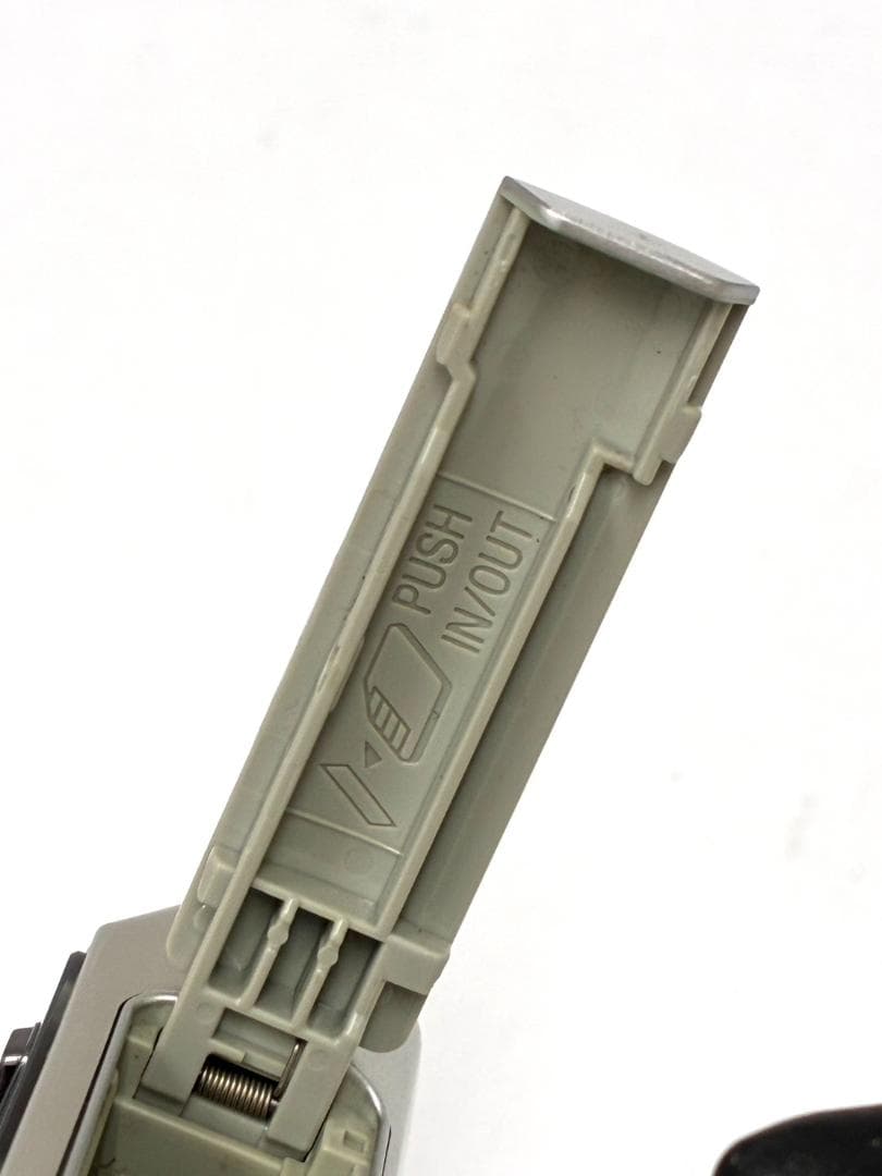 26P1-084 SONY Cyber-shot DSC-T30 ソニー カメラ