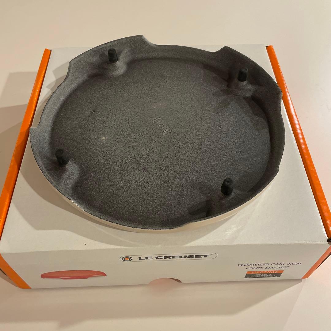 ル・クルーゼ　LE CREUSET 鍋敷き エナメル鋳鉄 直径24cm