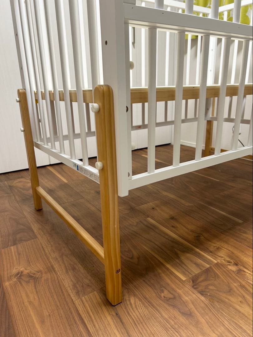 【引き渡し】yamatoya kihonベビーベッド　ホワイト