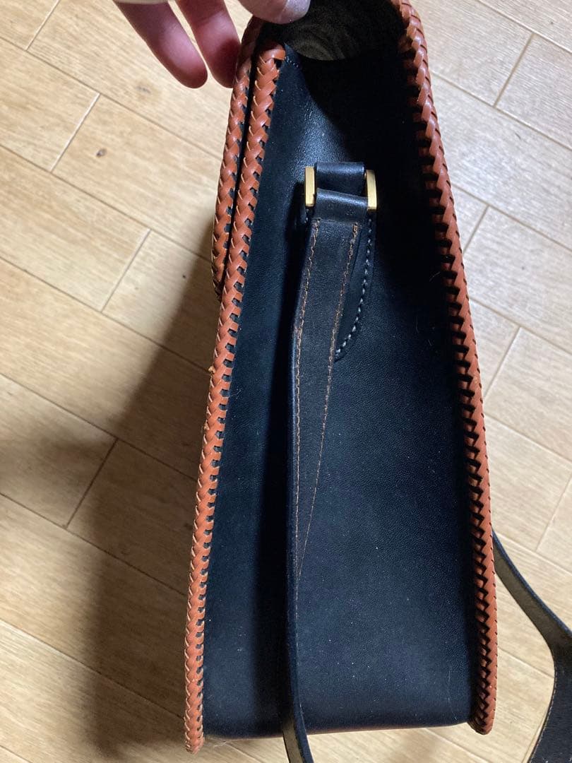 手作り？馬　彫刻　ショルダーバッグ　カバン　ウエスタン　革製品　アンティーク馬具