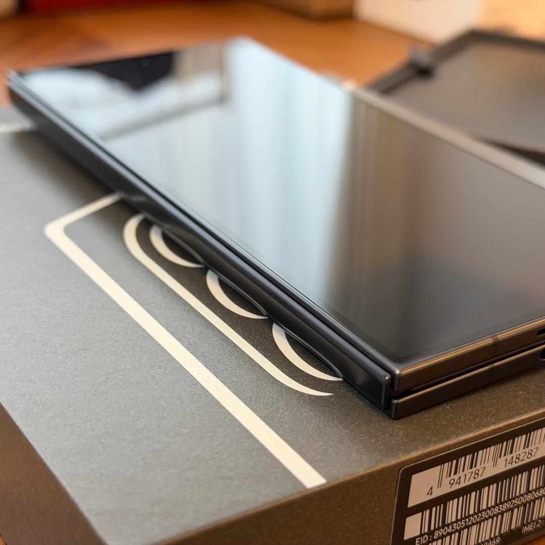 【新品同様】【国内版】Samsung Galaxy Z Fold 7 256GB