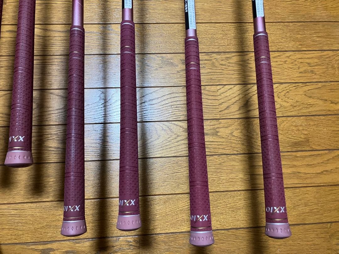 ゼクシオ8 レディース クラブセット 10本(L/ボルドー)