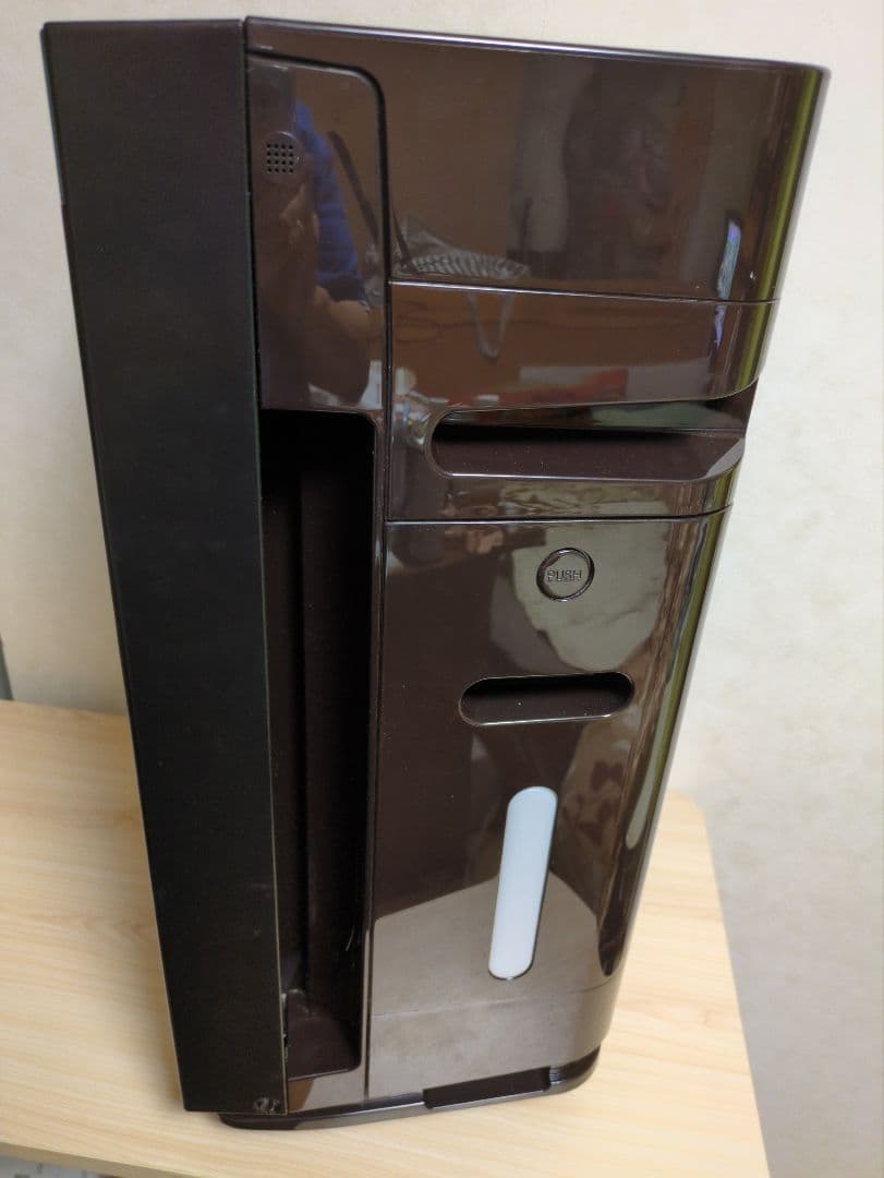 【良品】DAIKIN 加湿ストリーマ空気清浄機 MCK70WE7-Tキャスター付