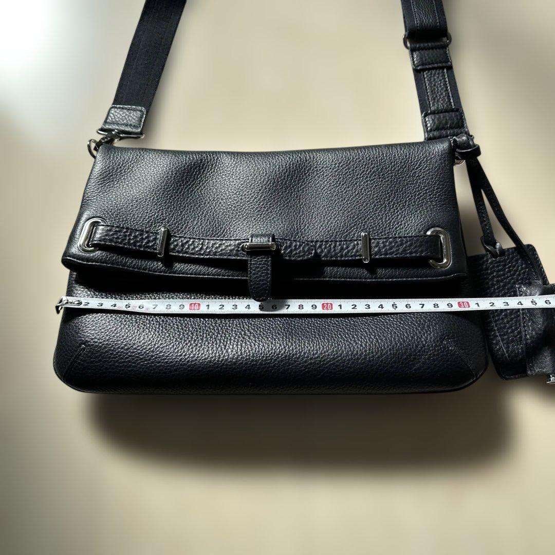 PELLE MORBIDA ペッレ モルビダ　ショルダーバッグ