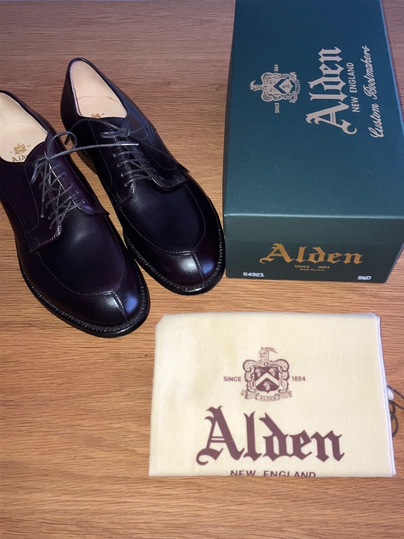 未使用 ALDEN 54321 US9.5D オールデン Vチップ コードバン