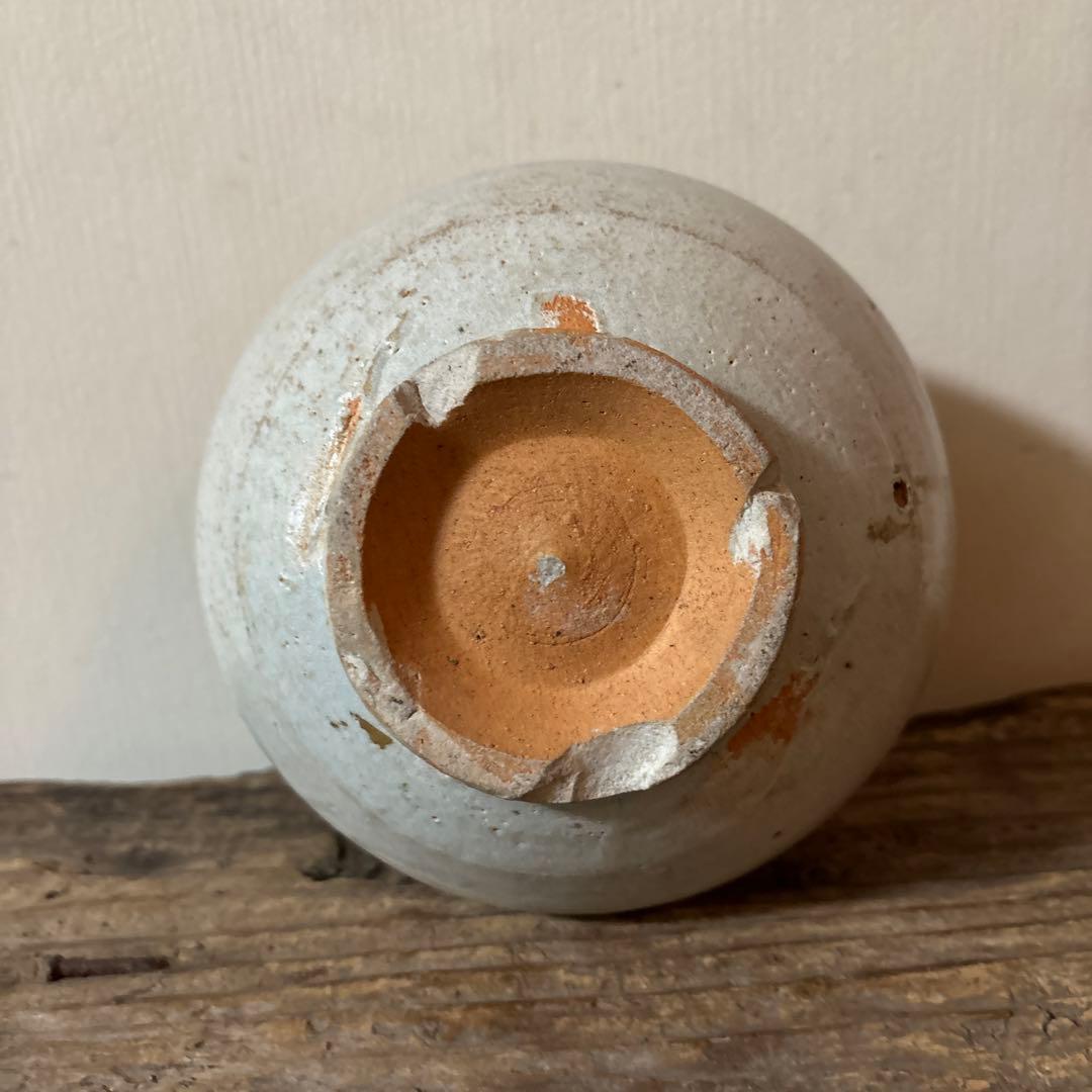 李朝壷　白磁　堅手　丸壷　塩笥壺　骨董　韓国オンギ　骨董品.アンティーク.古民芸