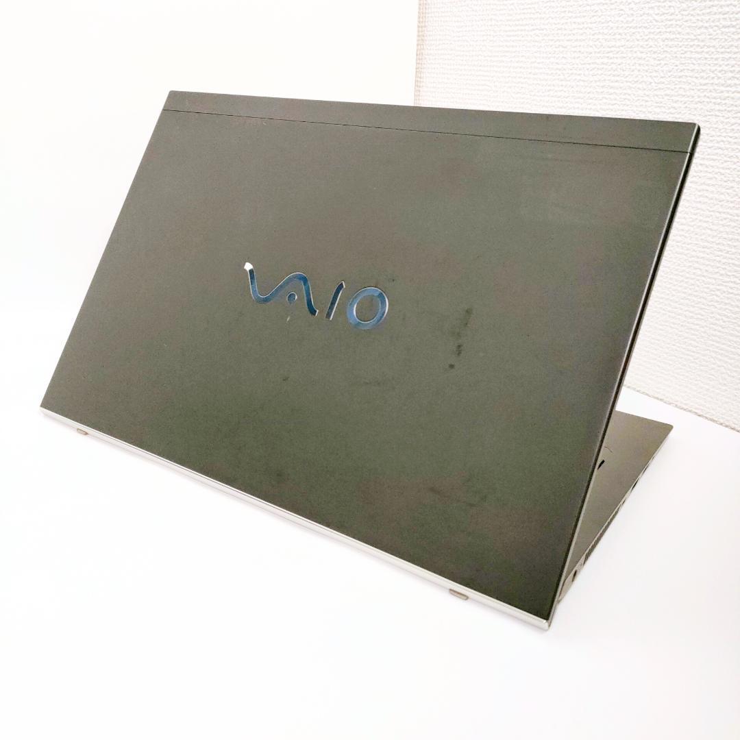 第8世代i7✨️16G Windows11 SSD オフィス付きノートパソコン