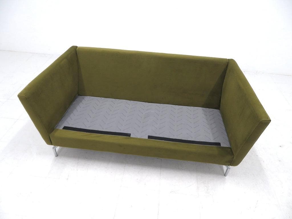 展示品　ボーコンセプト　オーサカ　2人掛けソファ　ラブソファ　高級　モダン