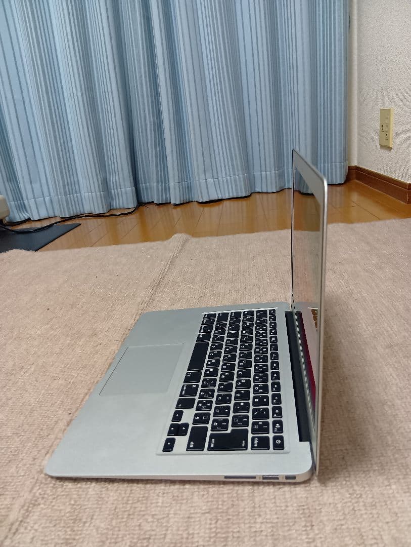 MacBook本体 Macbook Air 13.3 2013 i5 4GB SSD 256GB