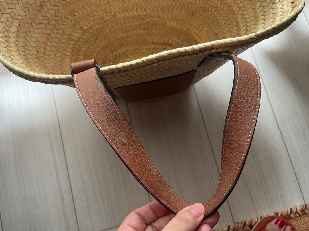 ロエベ　LOEWE カゴバック　ミディアム　美品　保存袋＆ショッパーあり