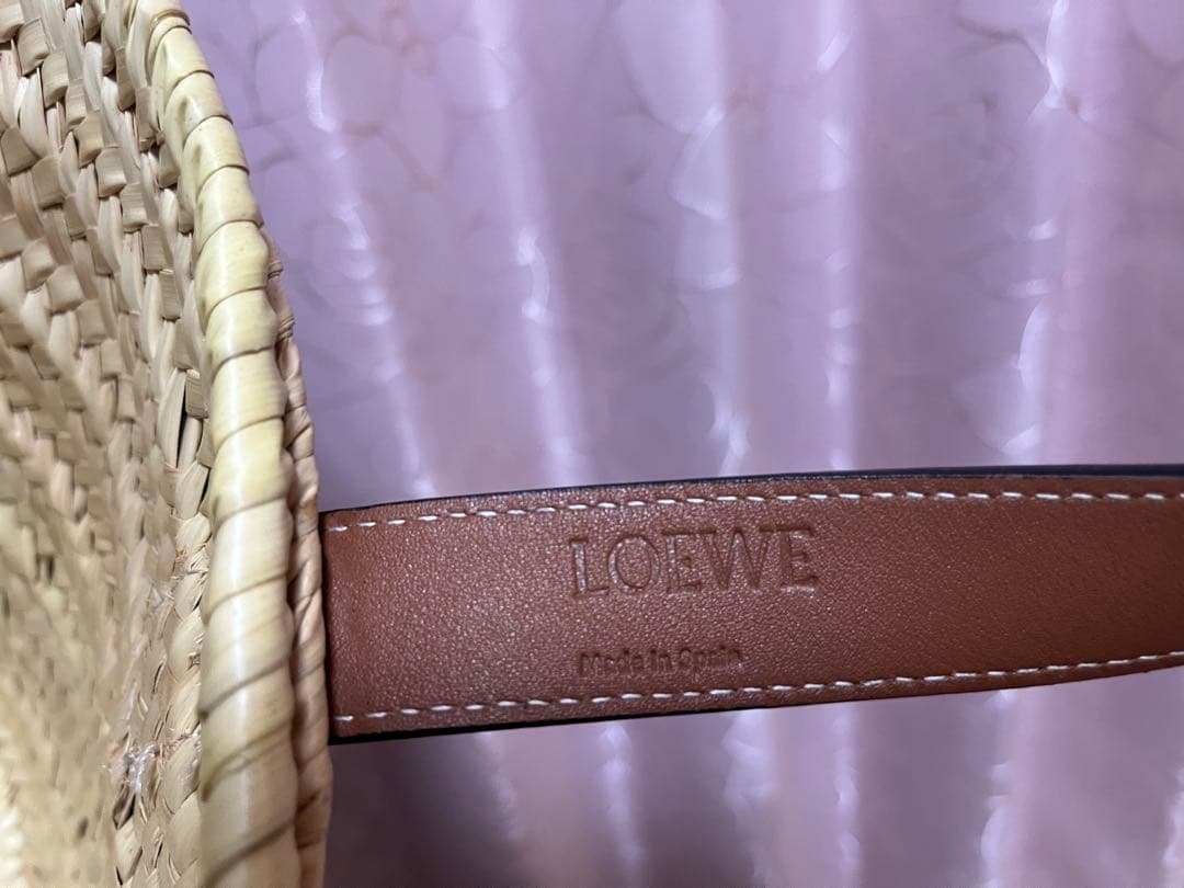 ロエベ　LOEWE カゴバック　ミディアム　美品　保存袋＆ショッパーあり