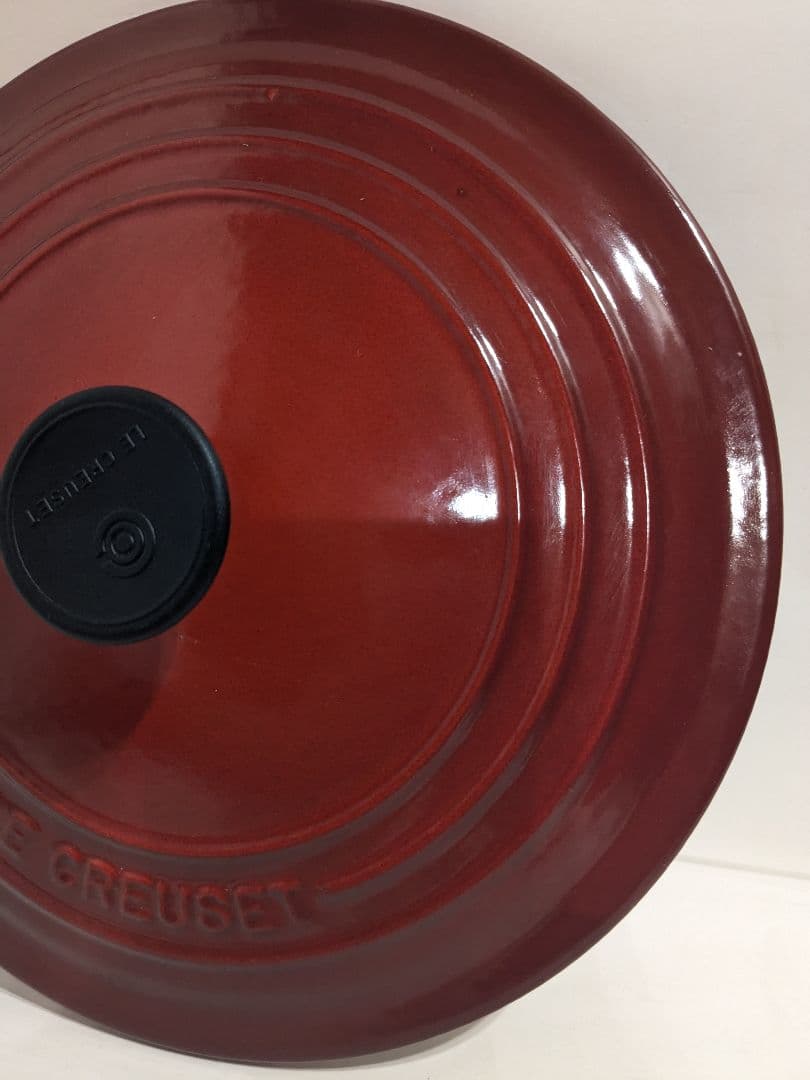 Le Creuset ル・クルーゼ 22cm　ココット　両手鍋　チェリーレッド