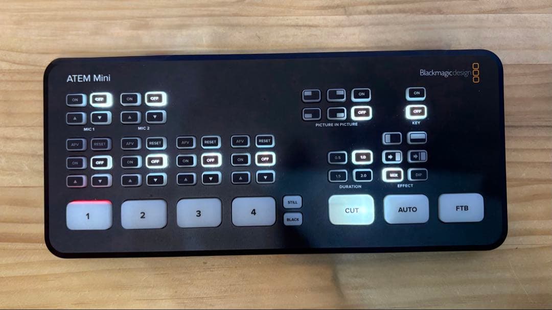 現状渡し価格　ATEM MINI 元箱、電源ケーブル、アダプター付き