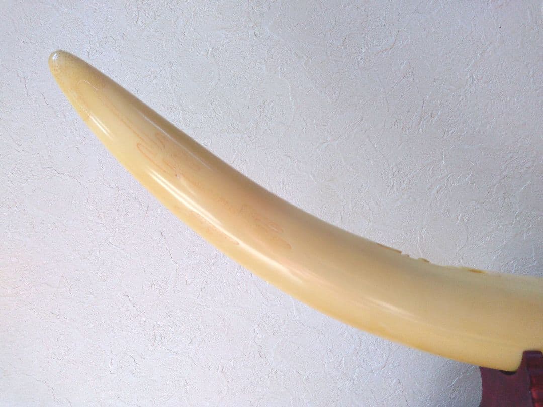 象牙風 一本物 置物 オブジェ 七福神 骨董品 彫り物 インテリア 骨董 象牙調