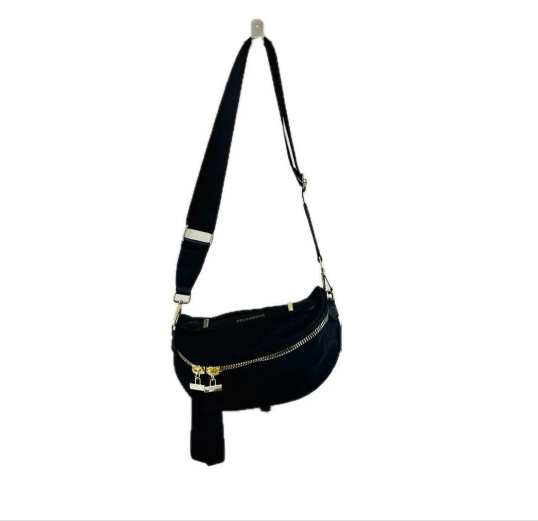 ペシンシャ メタルファスナー ショルダーバッグ ボディバッグ　ナイロン