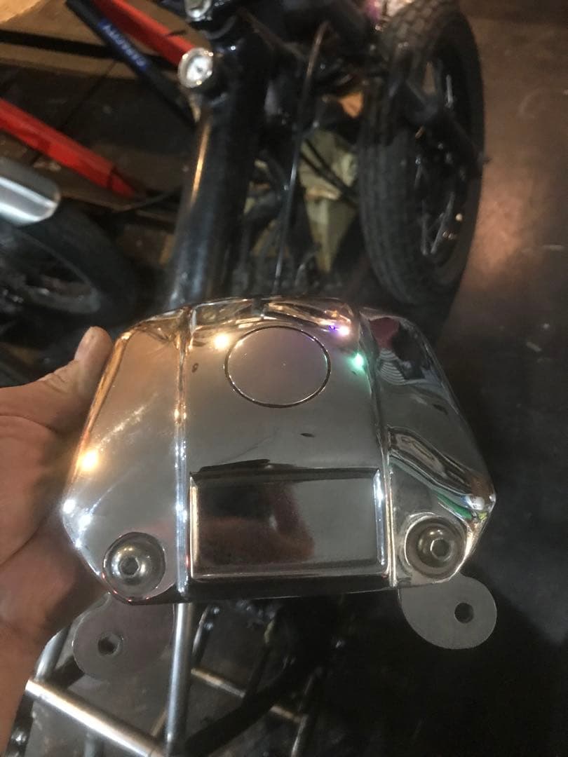 SR400 スポーツスターヘッドライト