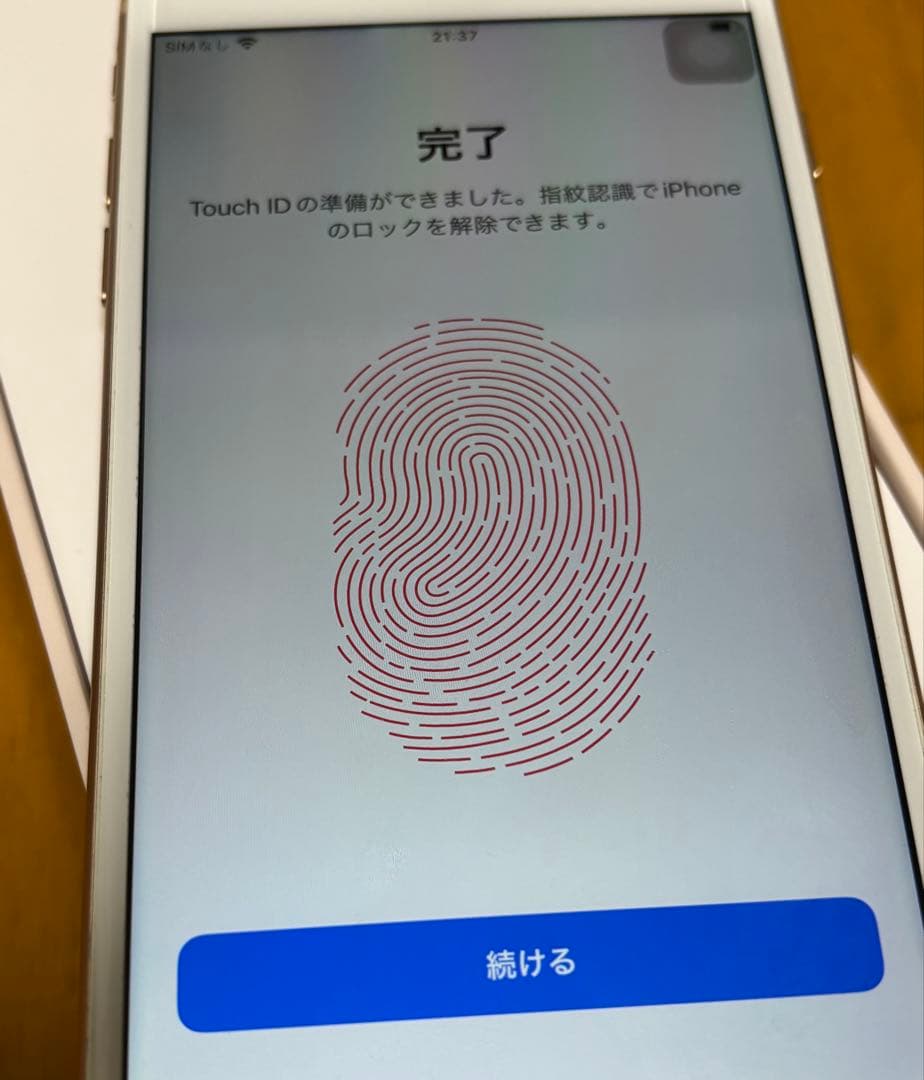 iPhone 8 Plus Gold 64GB 訳あり 指紋認証OK