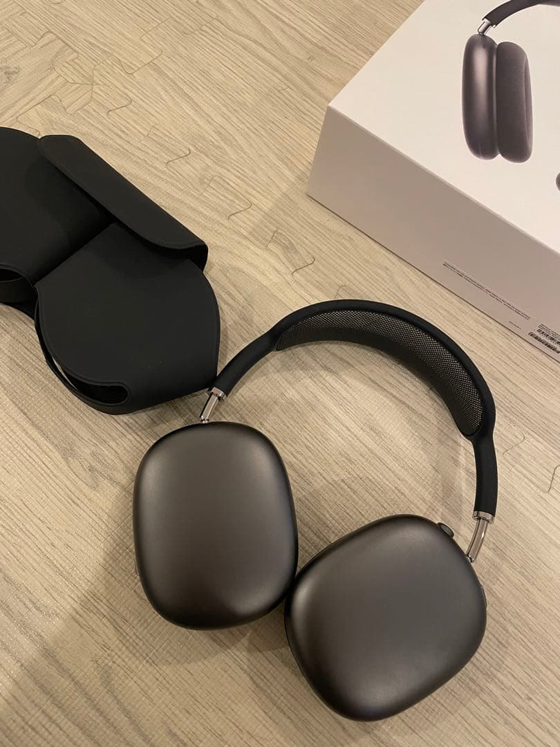 AirPods Max スペースグレー ケース付き　第一世代