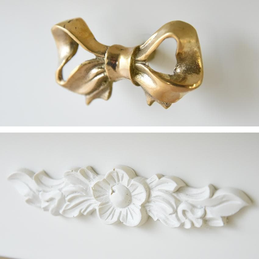 センターテーブル ホワイト リボン フラワー