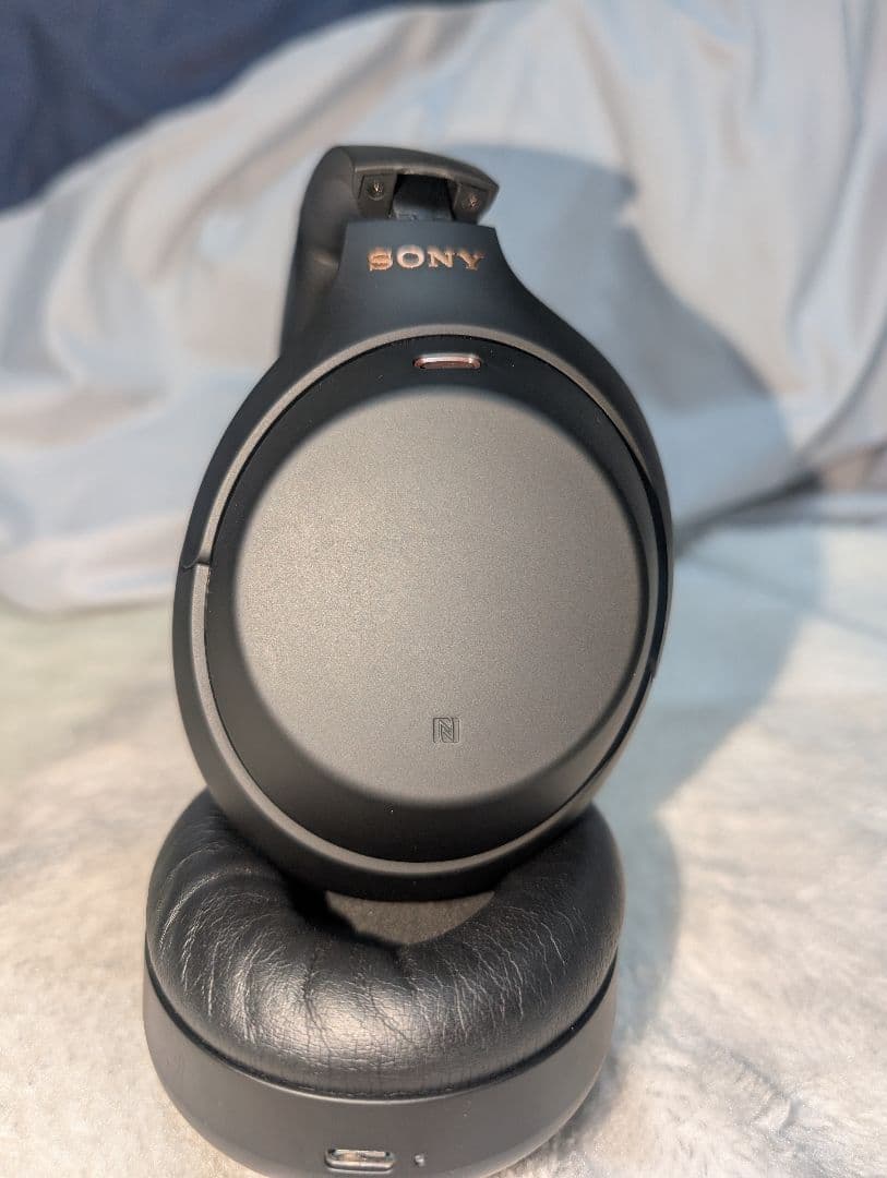 SONY ワイヤレスノイズキャンセリングヘッドホンWH-1000XM4