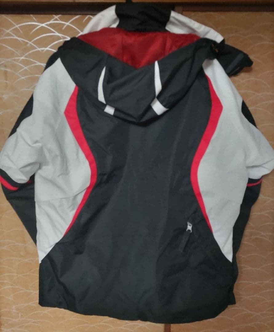 新品タグ付き保管品 G0LDWIN ゴールドウイン スウェーデンチームモデル