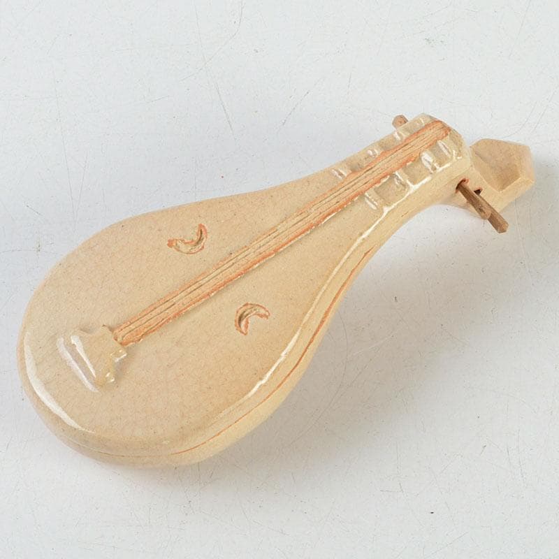 茶道具　宗栄造　萩焼　琵琶香合　V　9382