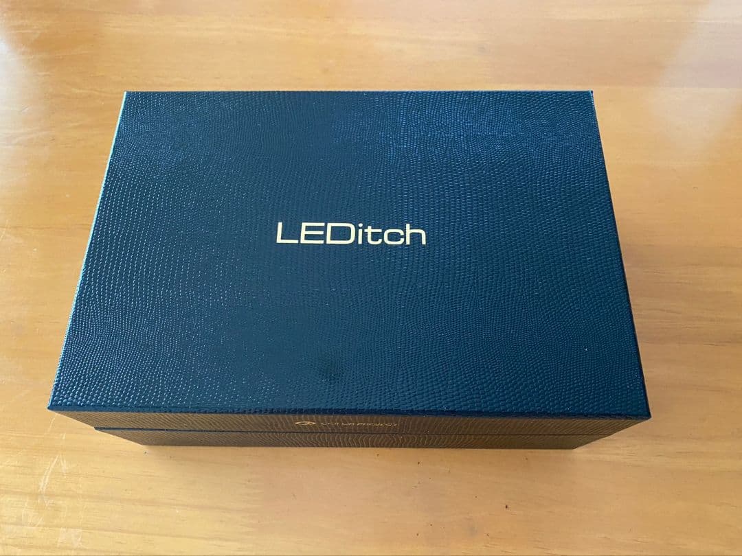 値下げしました！　LEDitch レディッチ 家庭用LED美容器