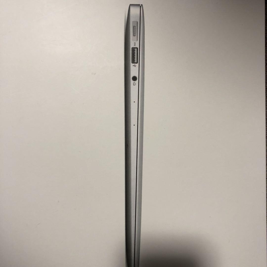 スマホ・タブレット・パソコン APPLE MacBook Air MACBOOK AIR MQD32J/A
