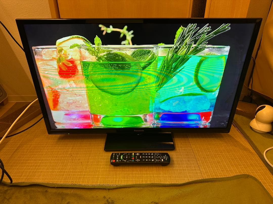 Panasonic　パナソニック 32型 テレビ TH-32G300 2020年