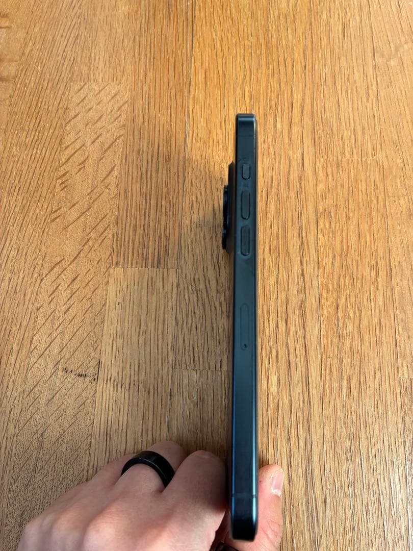 【美品】iPhone 15 Pro Max SIMフリー