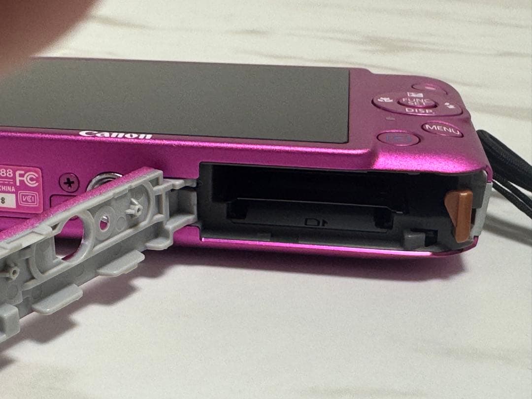 【美品】Canon IXY210F 人気カラー　ピンク　動作品