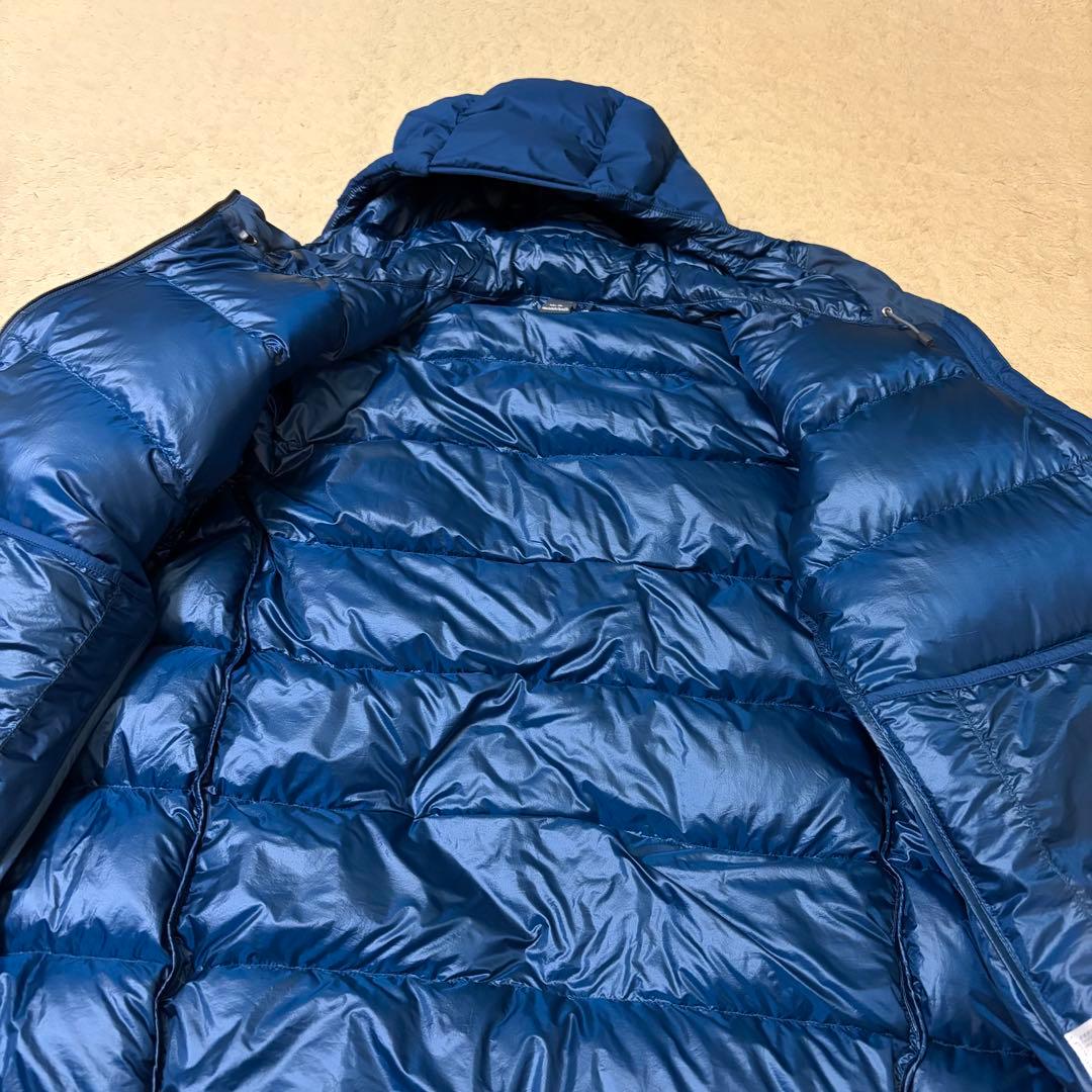 希少サイズ M-R mont-bell パーマフロストライトダウンパーカ 青