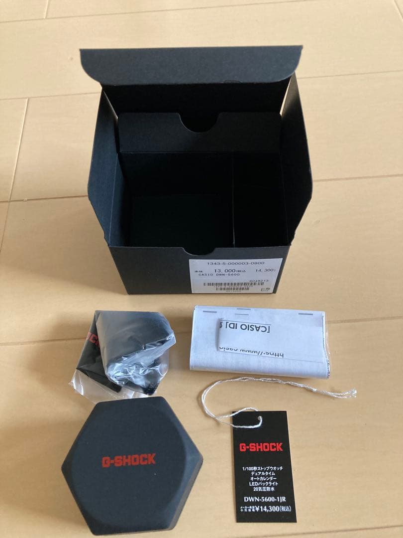 CASIO G-SHOCK nano DWN-5600-1JR ブラック 黒