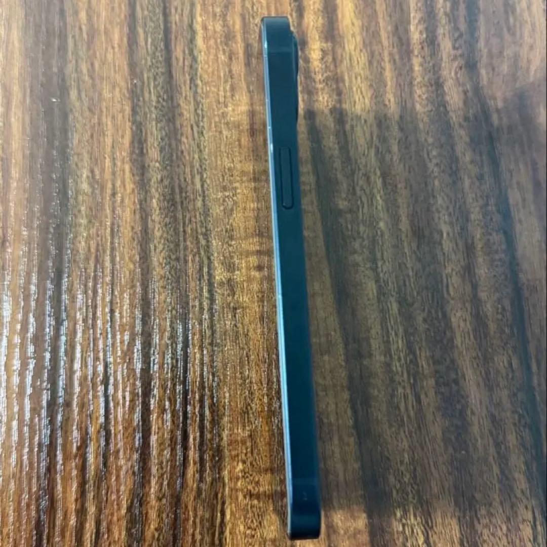 Apple iPhone 13 ブラック 256GB 本体SIMフリー