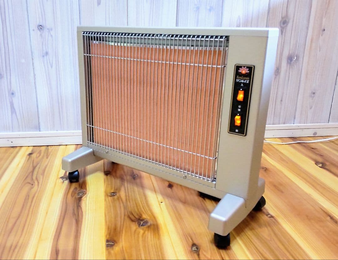 美品Sunlumi サンルミエ・エクセラ5 ☆日本製☆ 遠赤外線ヒーター