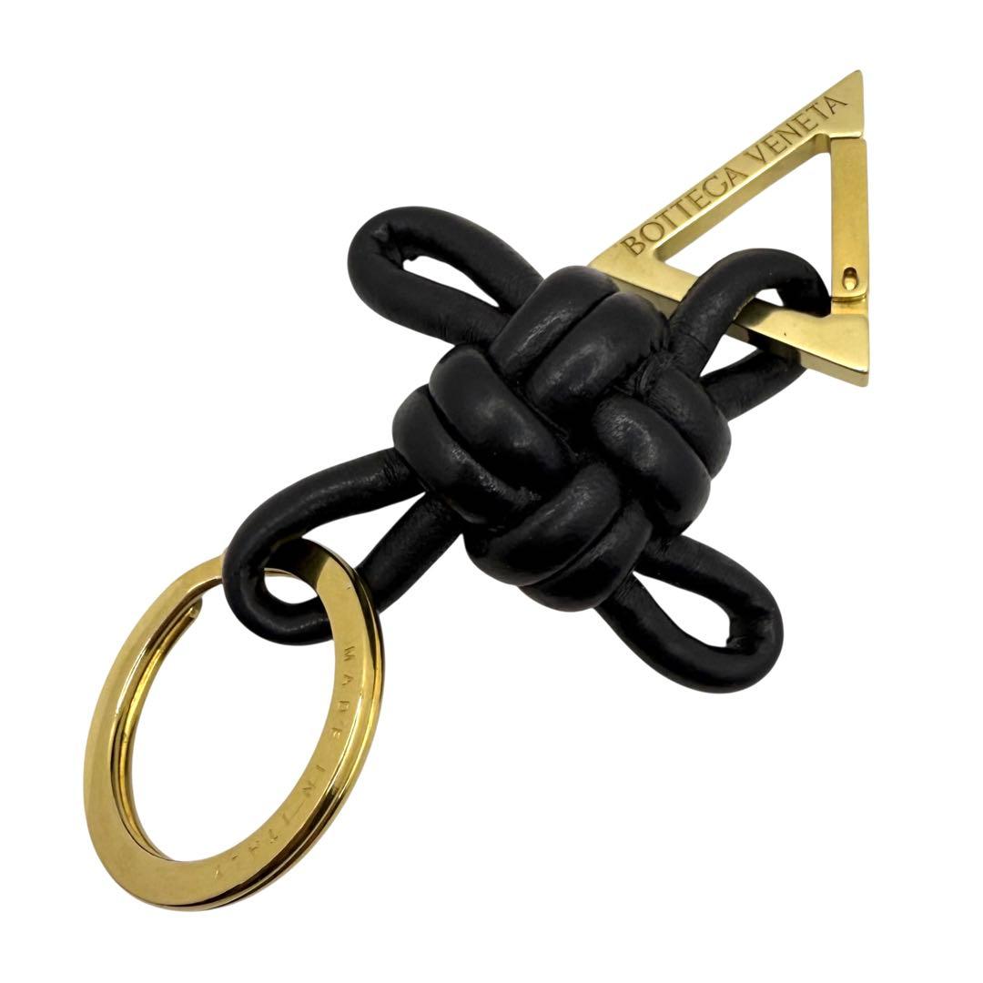 BOTTEGA VENETA トライアングル キーリング キーホルダー ブラック