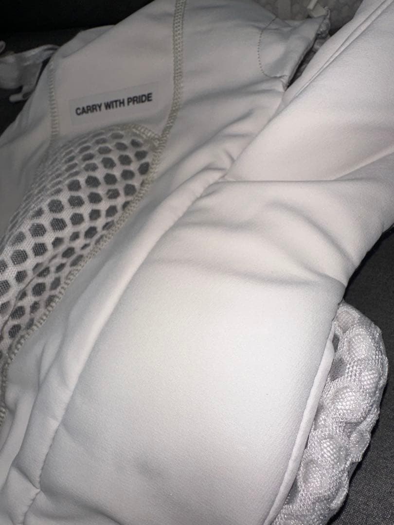 【美品】CYBEX 抱っこ紐Coya Carrier ライトベージュ