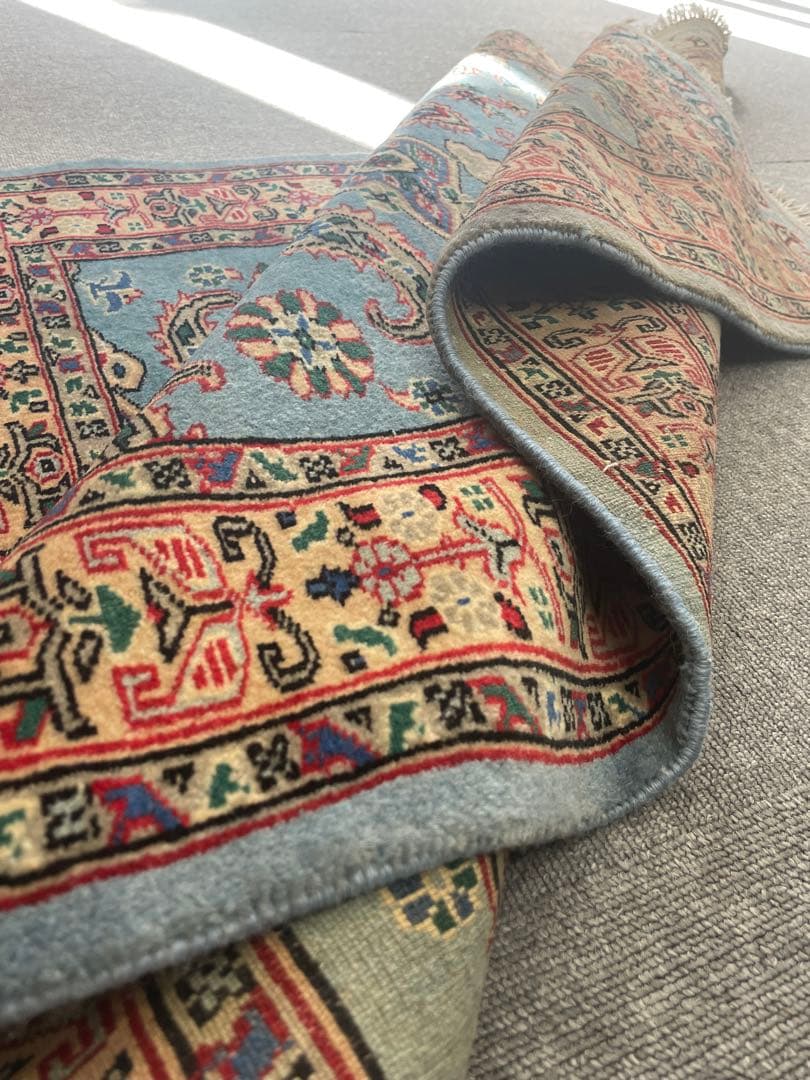 パキスタン手織り絨毯　 ウール　アクセントラグ 　size:132×81cm